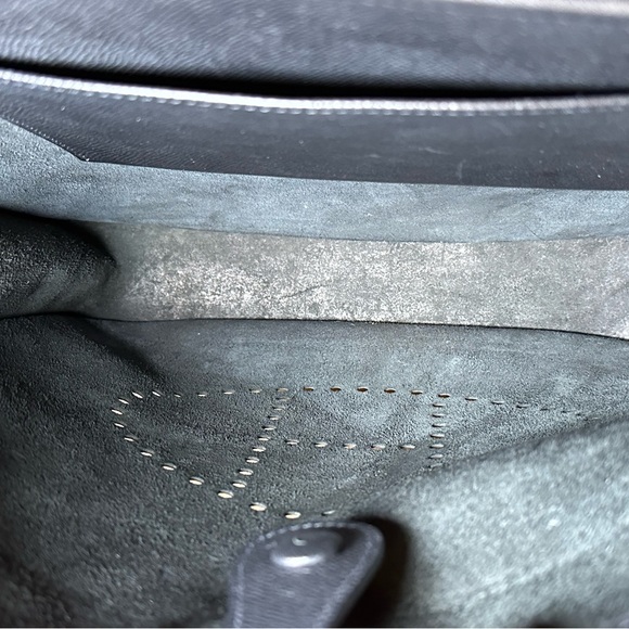 Hermès Black Epsom Leather Evelyne I TPM - Picture 12 of 14